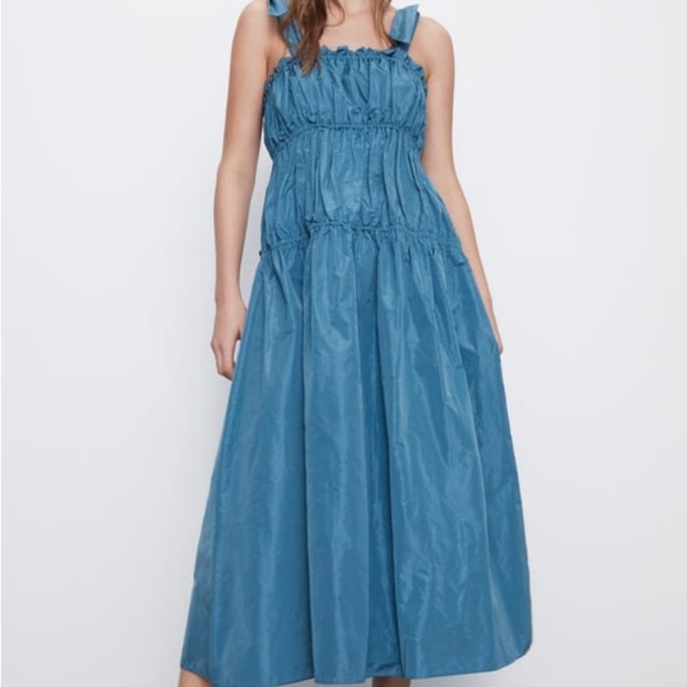 Blue dress